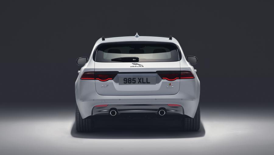  Jaguar XF S Sportbrake 2017 года  (WW) (фото 9 из 67)